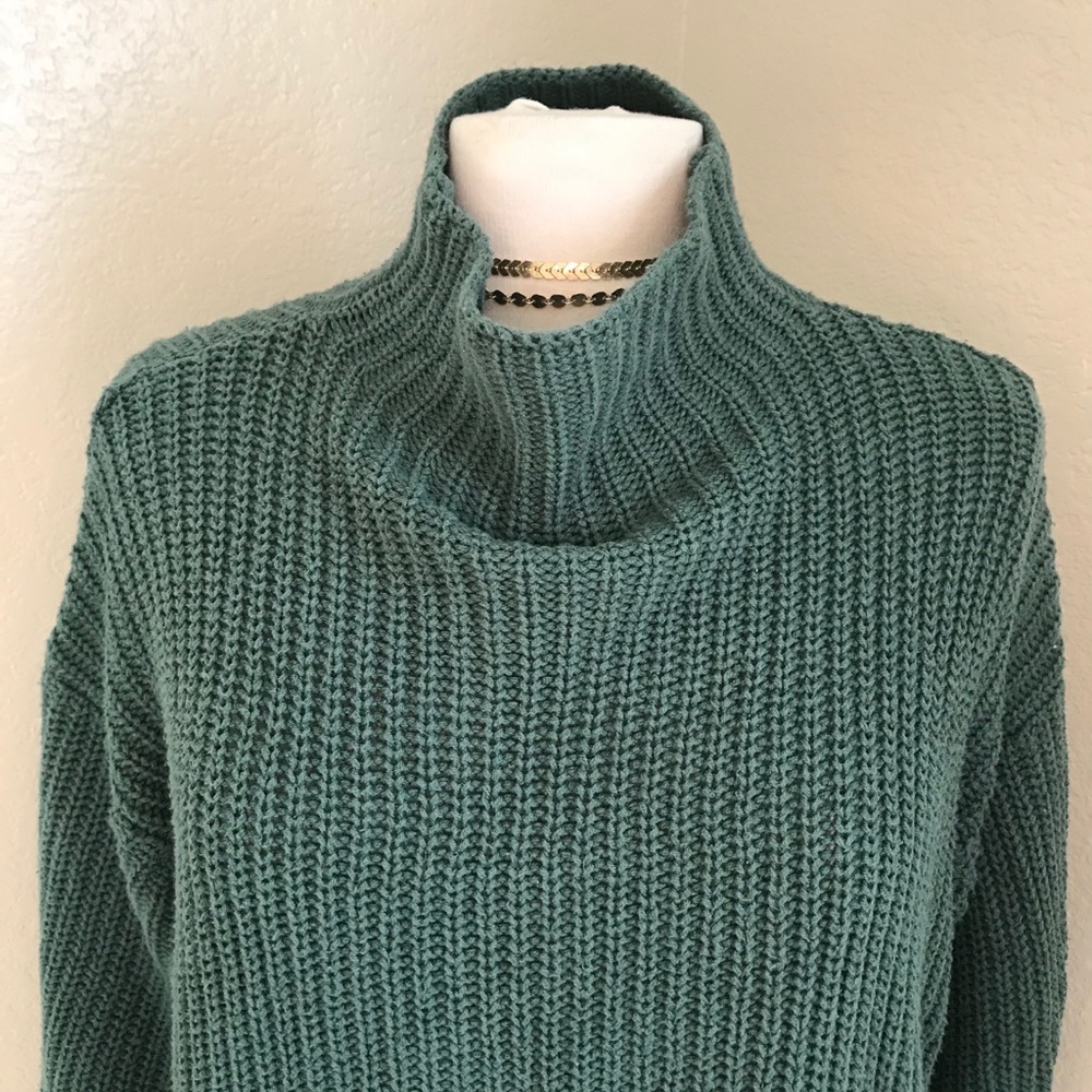 American Eagle | Oversized Knitted Sweater Cowl